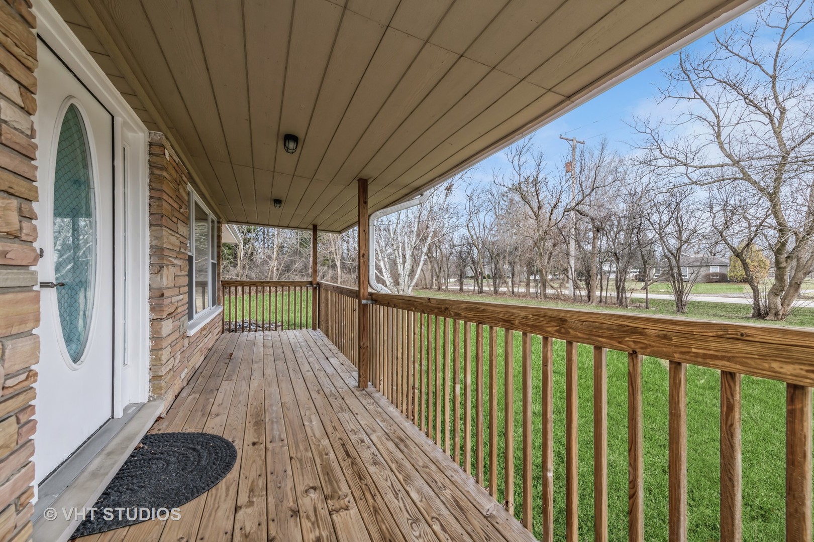 189 Old Sutton Road Barrington Hills, IL 60010 - Photo 6 of 24 a view of balcony with wooden floor