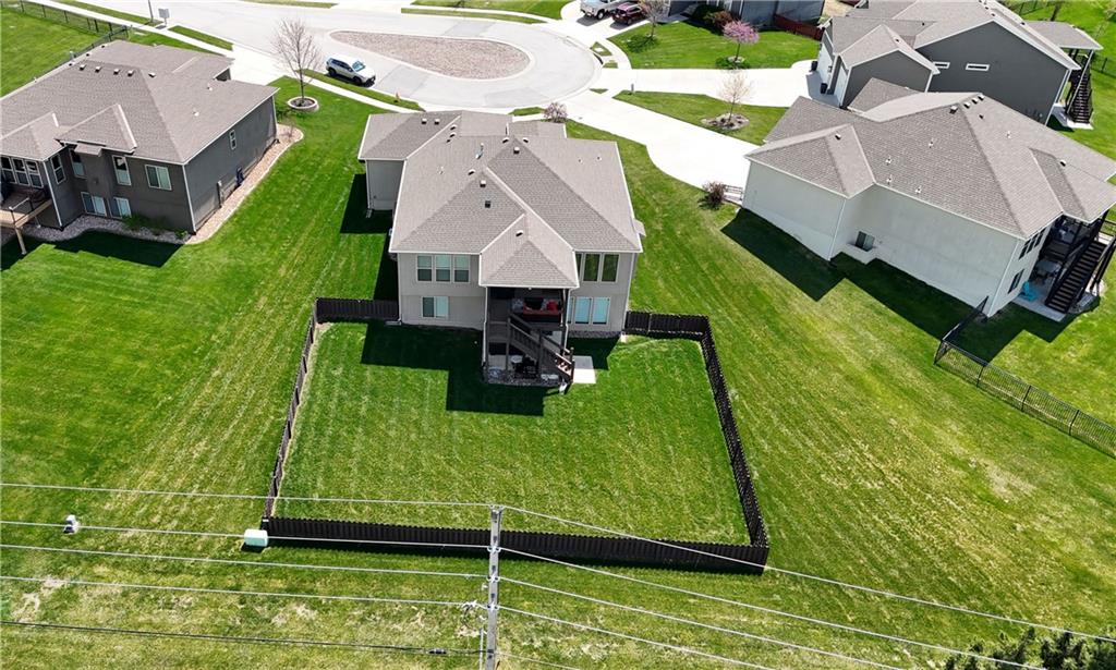 1214 Cothran Court Raymore, MO 64083 - Photo 5 of 49