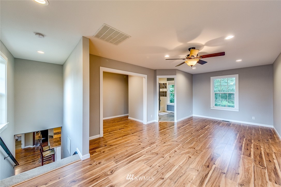 174 Northwest Riddell Road Bremerton, WA 98311 - Photo 18 of 25 Gallery Image 18