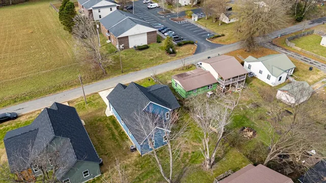 a black and white photo of a living room