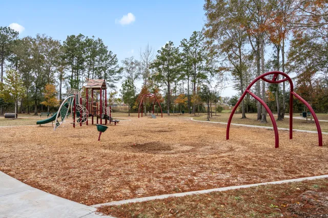 $1,690 | 25461 Black Spruce Drive, Cleveland, TX 77328