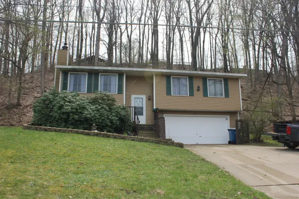 $349,500 | 5550 Coit Avenue Northeast, Grand Rapids, MI 49525