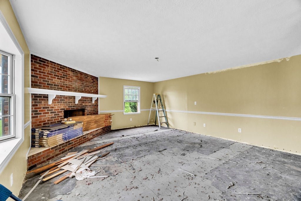 6931 Moccasin Valley Road Lebanon, VA 24266 - Photo 13 of 59 Gallery Image 13
