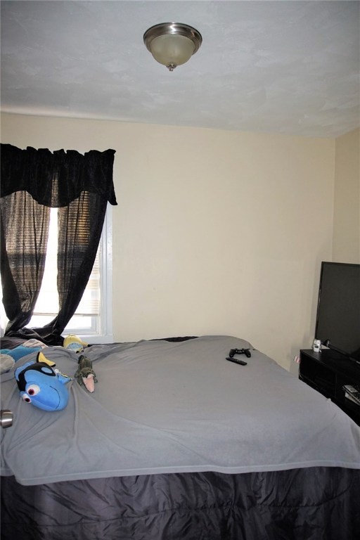 119 Division Street Pawtucket, RI 02860 - Photo 29 of 39 Gallery Image 29