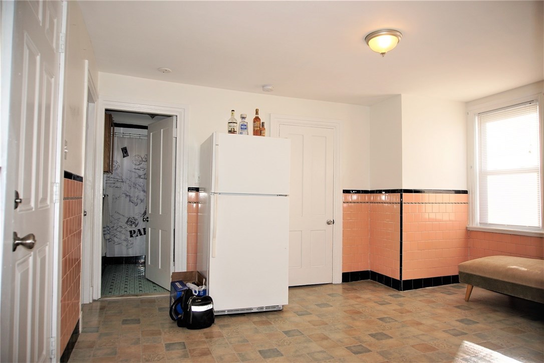 119 Division Street Pawtucket, RI 02860 - Photo 6 of 39 Gallery Image 6