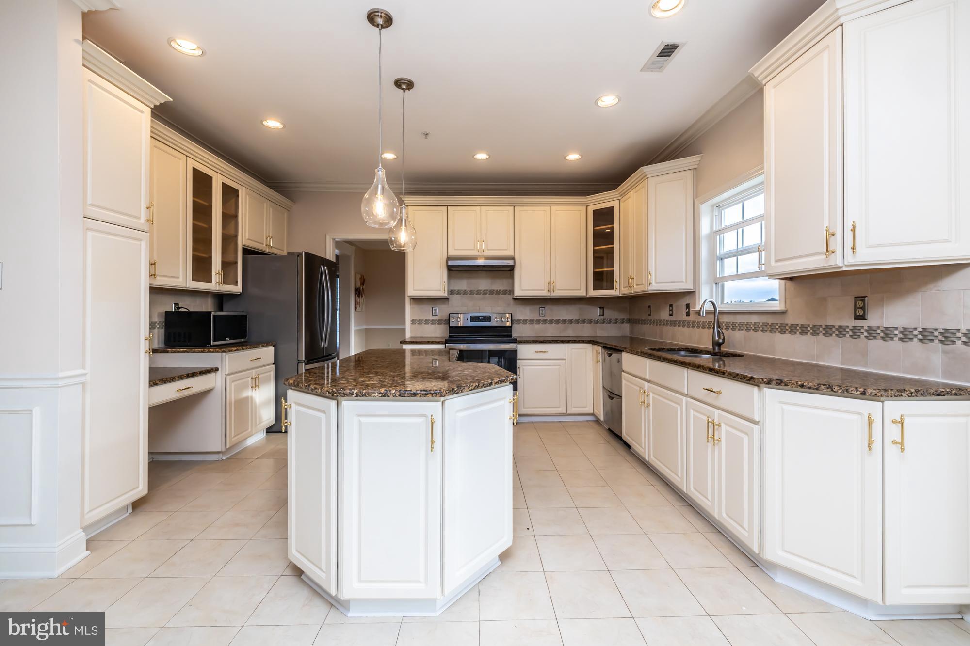 120 Statesman Road Chalfont, PA 18914 - Photo 13 of 38 Gallery Image 13