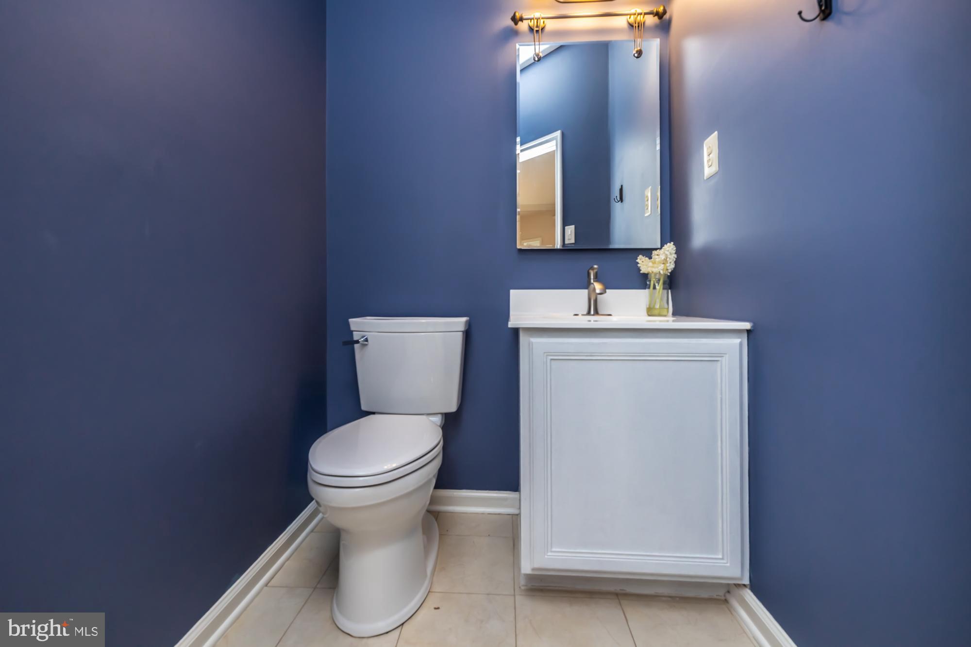 120 Statesman Road Chalfont, PA 18914 - Photo 22 of 38 Powder Room