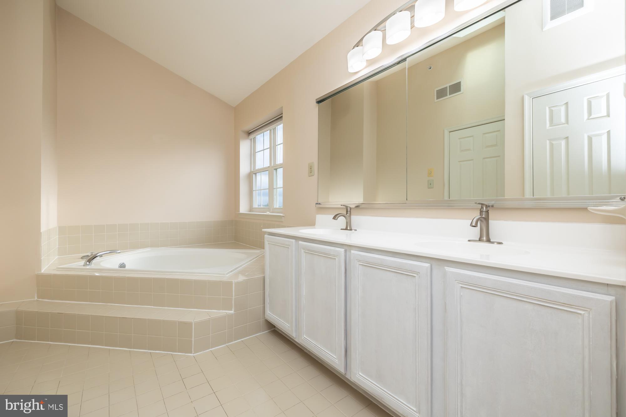 120 Statesman Road Chalfont, PA 18914 - Photo 26 of 38 Gallery Image 26