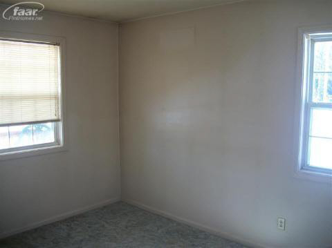 1083 East Hurd Road Clio, MI 48420 - Photo 9 of 11 20323785-8.JPG
