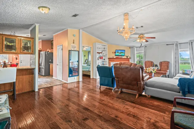 $204,900 | 480 Sanford Lane, Wharton, TX 77488