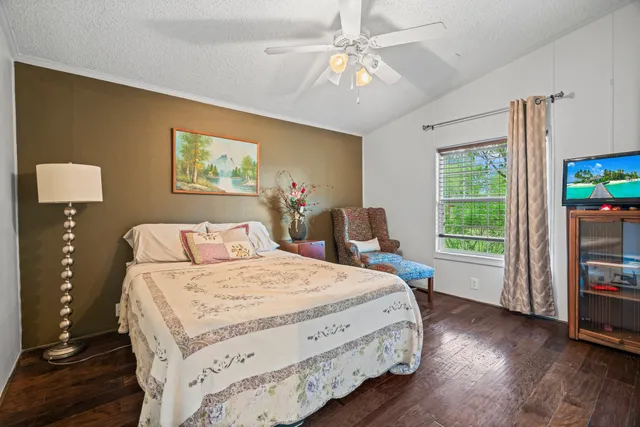 $204,900 | 480 Sanford Lane, Wharton, TX 77488