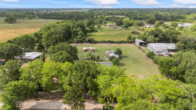$204,900 | 480 Sanford Lane, Wharton, TX 77488