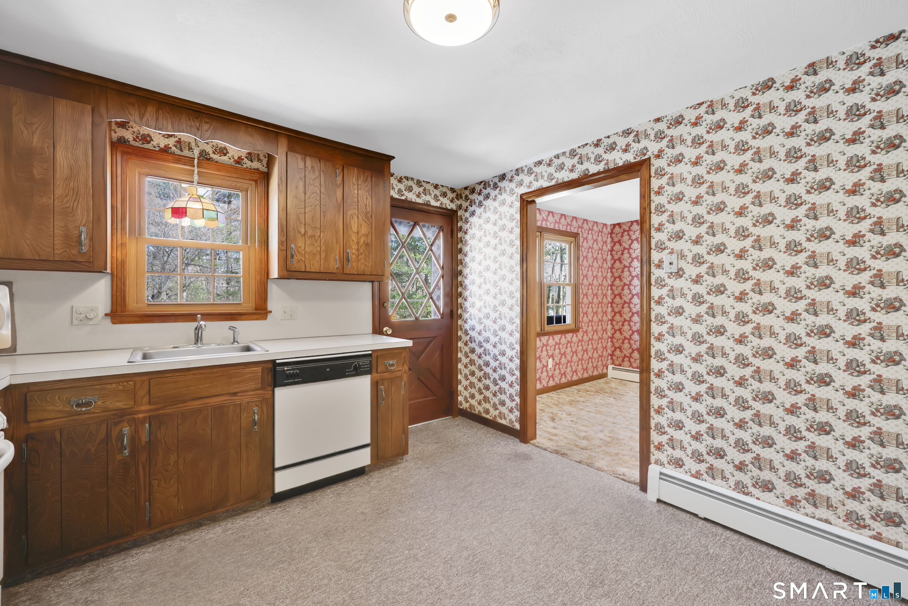 102 Robin Circle Tolland, CT 06084 - Photo 11 of 37 a large bathroom with a sink and a large mirror