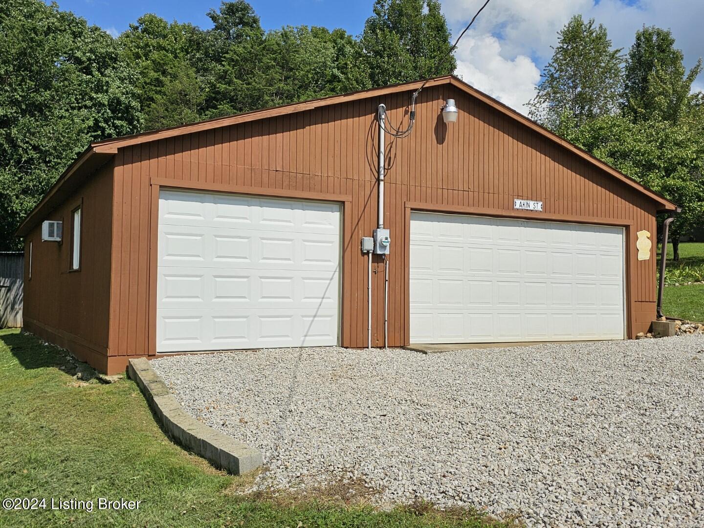 1192 Hudgins Road Magnolia, KY 42757 - Photo 32 of 52 Detached Garage