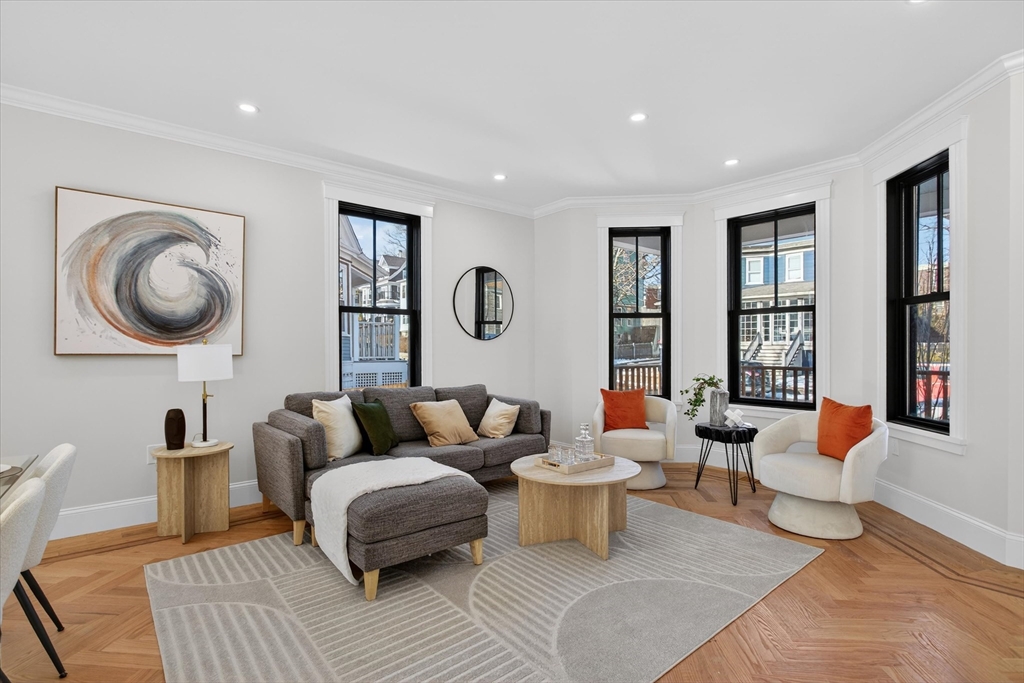 61 Lyndhurst Street, Unit 2 Boston, MA 02124 - Photo 12 of 38