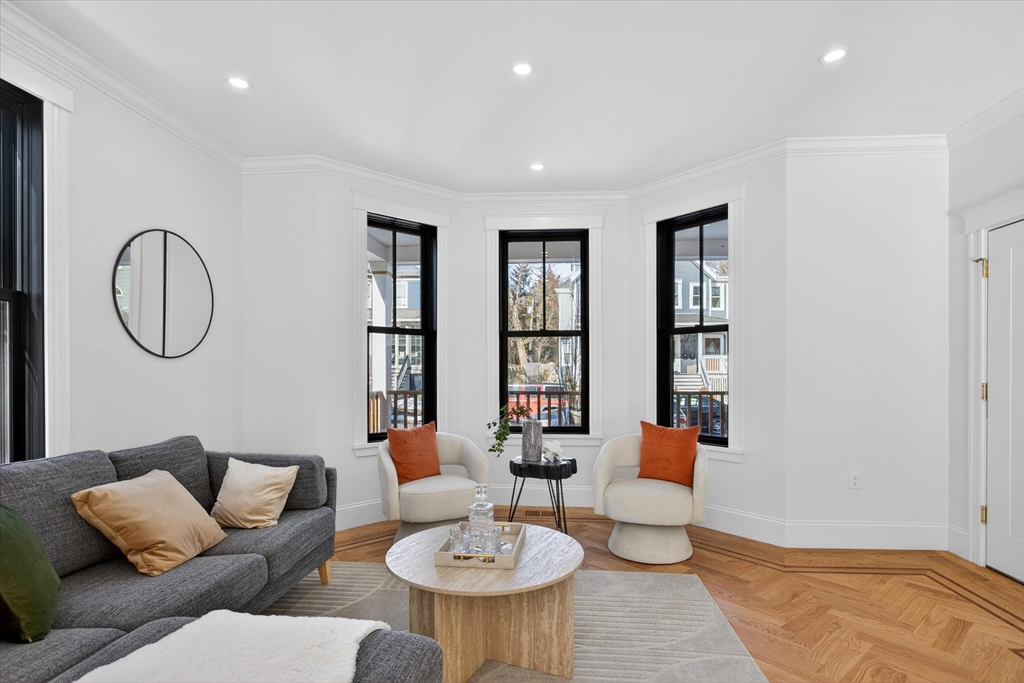 61 Lyndhurst Street, Unit 2 Boston, MA 02124 - Photo 13 of 38