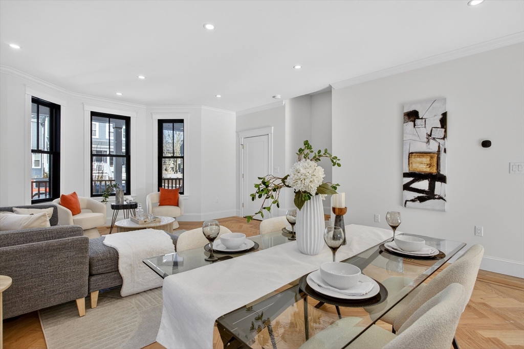 61 Lyndhurst Street, Unit 2 Boston, MA 02124 - Photo 15 of 38