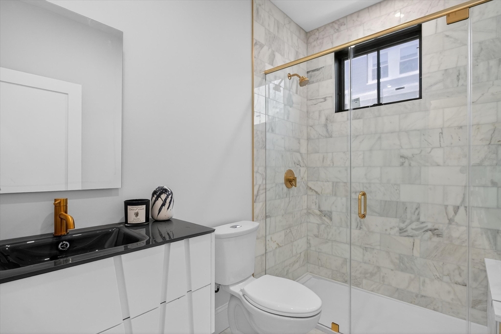 61 Lyndhurst Street, Unit 2 Boston, MA 02124 - Photo 29 of 38