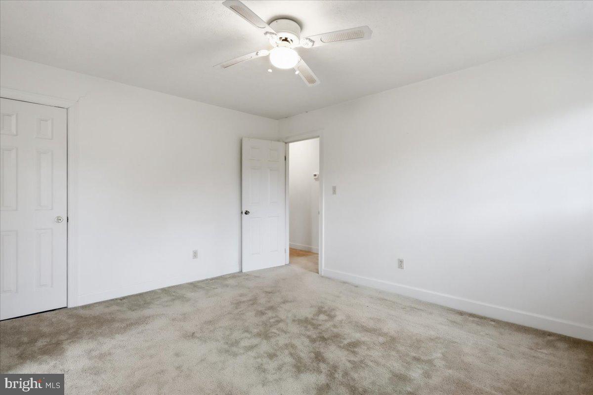 2447 Headquarters Road Edinburg, VA 22824 - Photo 35 of 58 3rd Bedroom