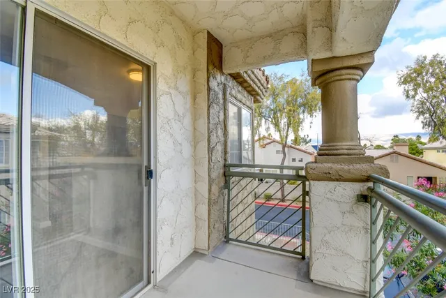 $265,000 | 6901 Squaw Mountain Drive, Unit 202, Las Vegas, NV 89130