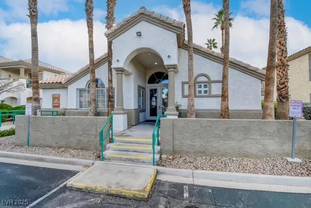 $265,000 | 6901 Squaw Mountain Drive, Unit 202, Las Vegas, NV 89130
