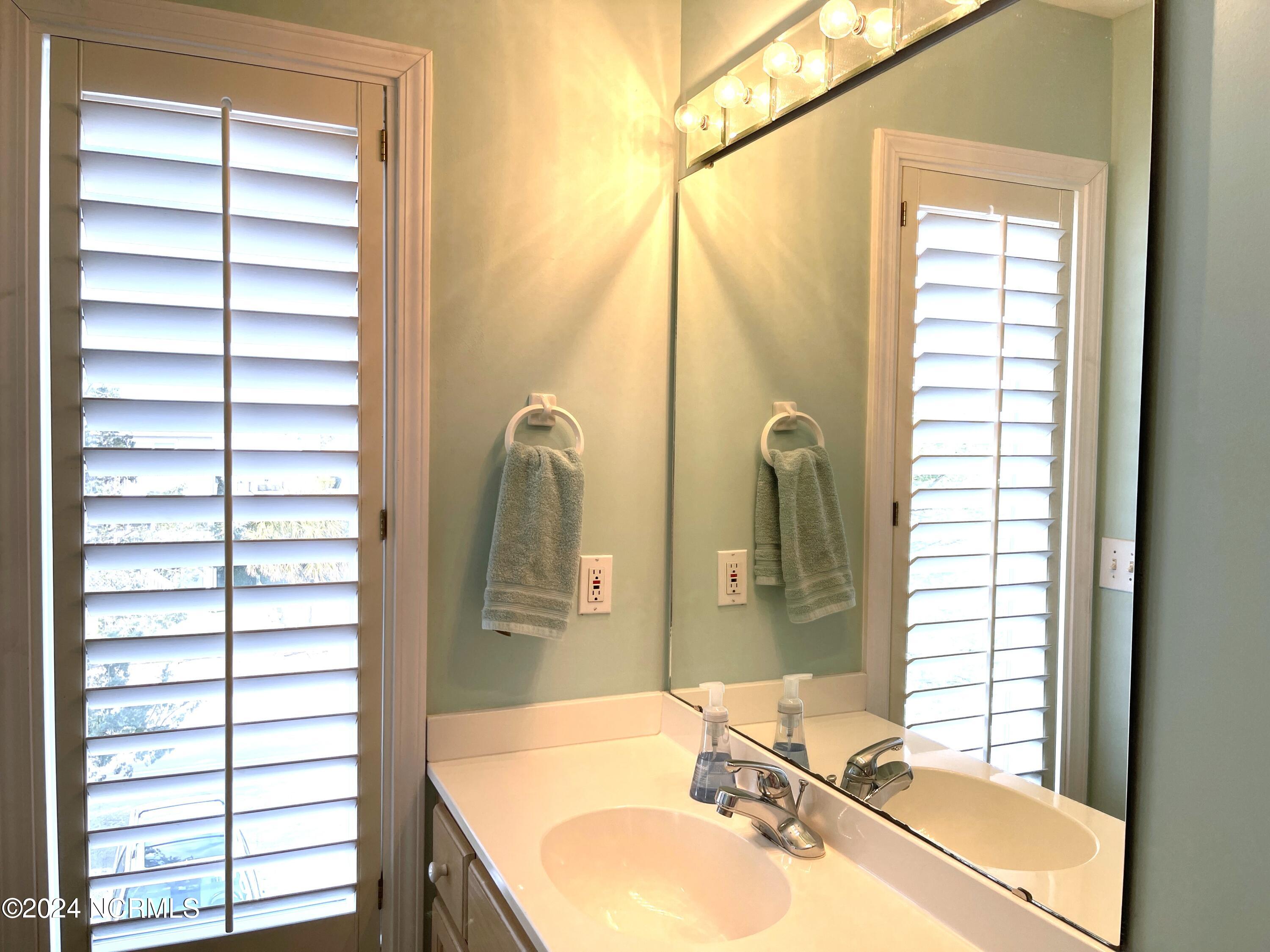 1006 East Main Street, Unit B Sunset Beach, NC 28468 - Photo 20 of 39 1006 E Main #11