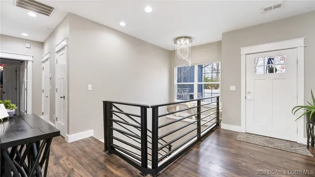 $585,000 | 190 Flynn Road, Lake Ozark, MO 65049