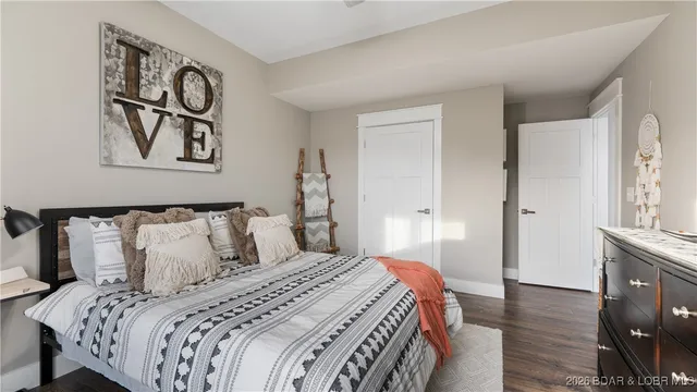 $585,000 | 190 Flynn Road, Lake Ozark, MO 65049