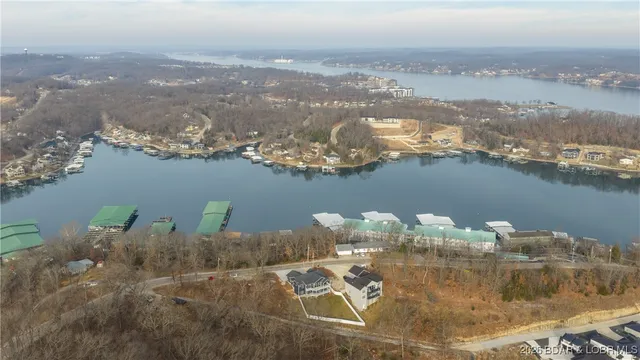 $585,000 | 190 Flynn Road, Lake Ozark, MO 65049
