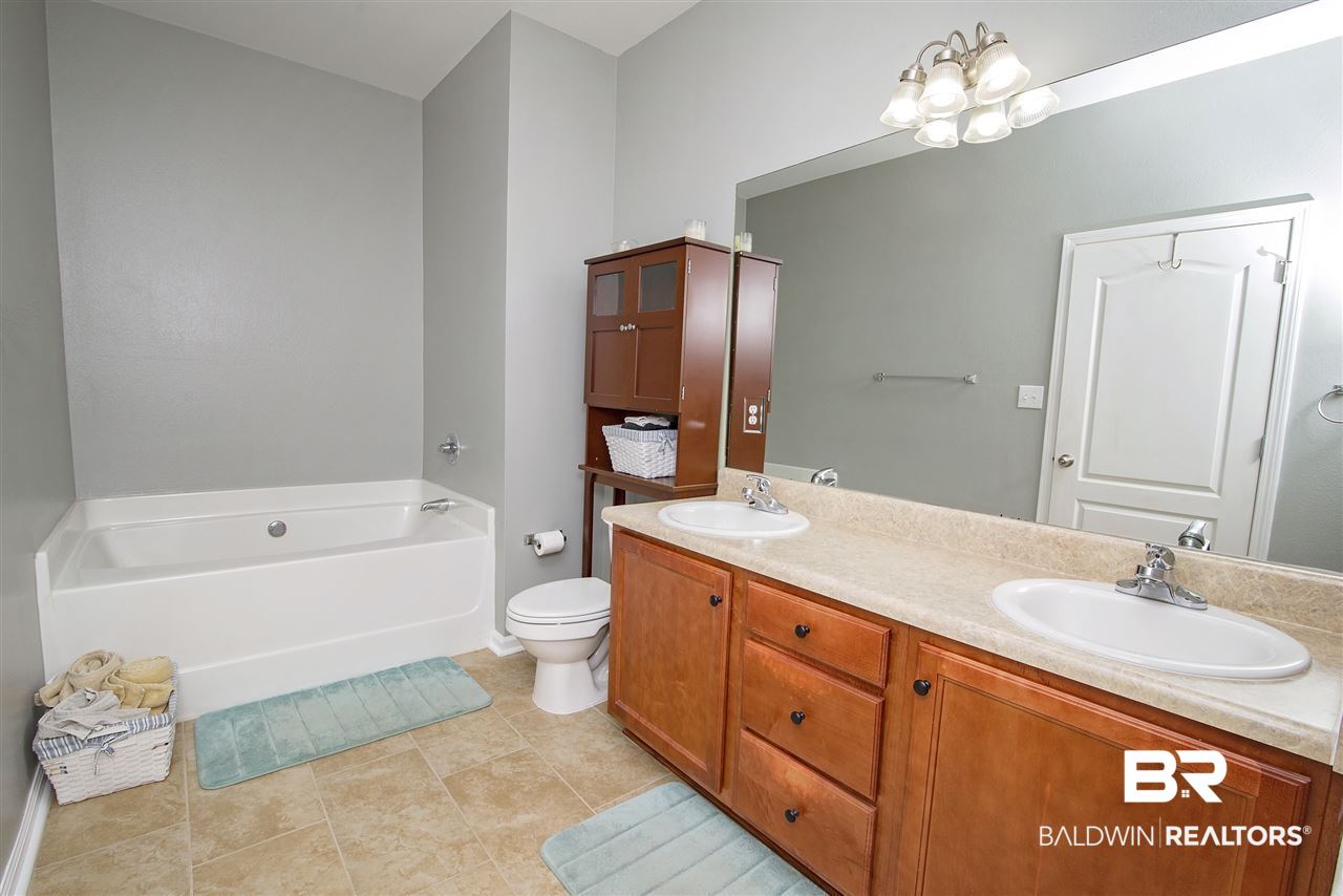 10148 Fionn Loop Daphne, AL 36526 - Photo 12 of 21