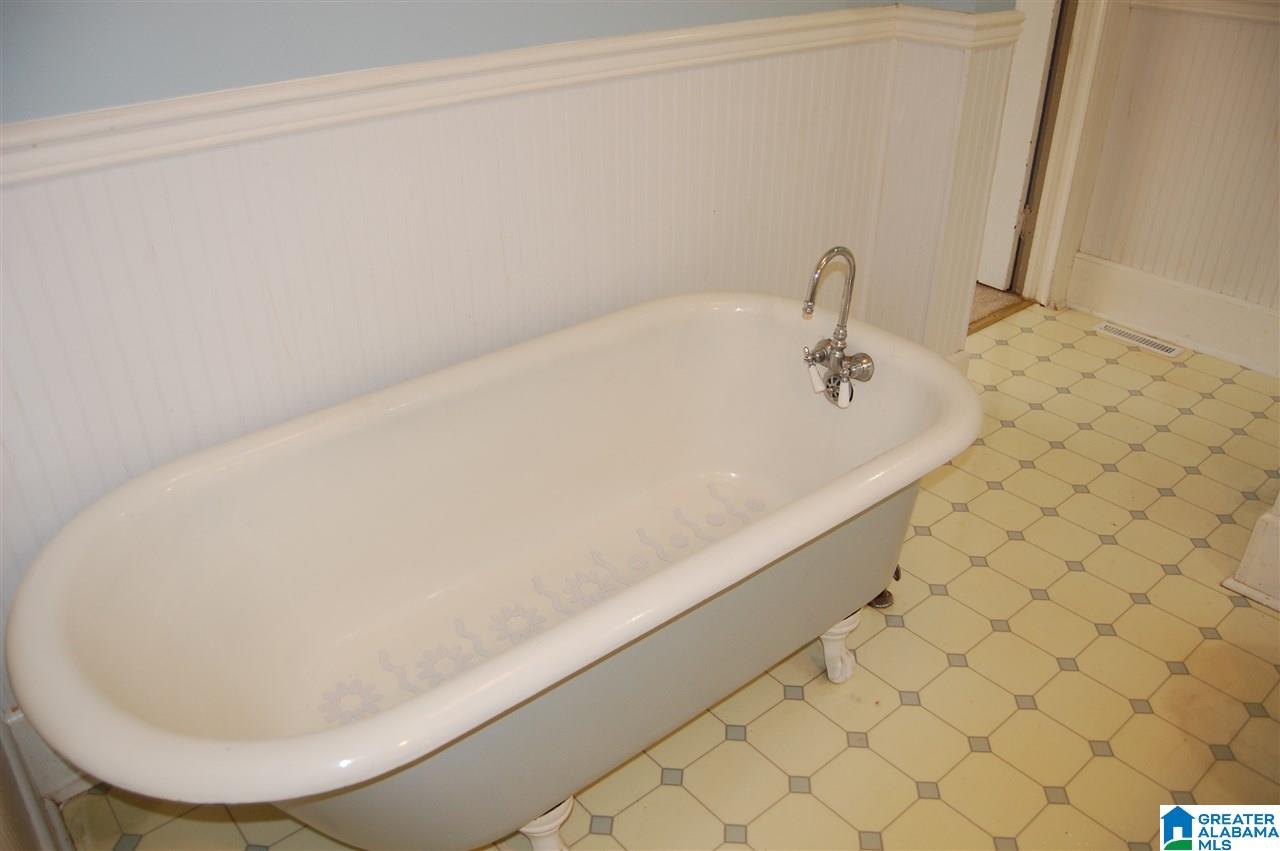 1036 Montevallo Road Southeast Leeds, AL 35094 - Photo 25 of 50