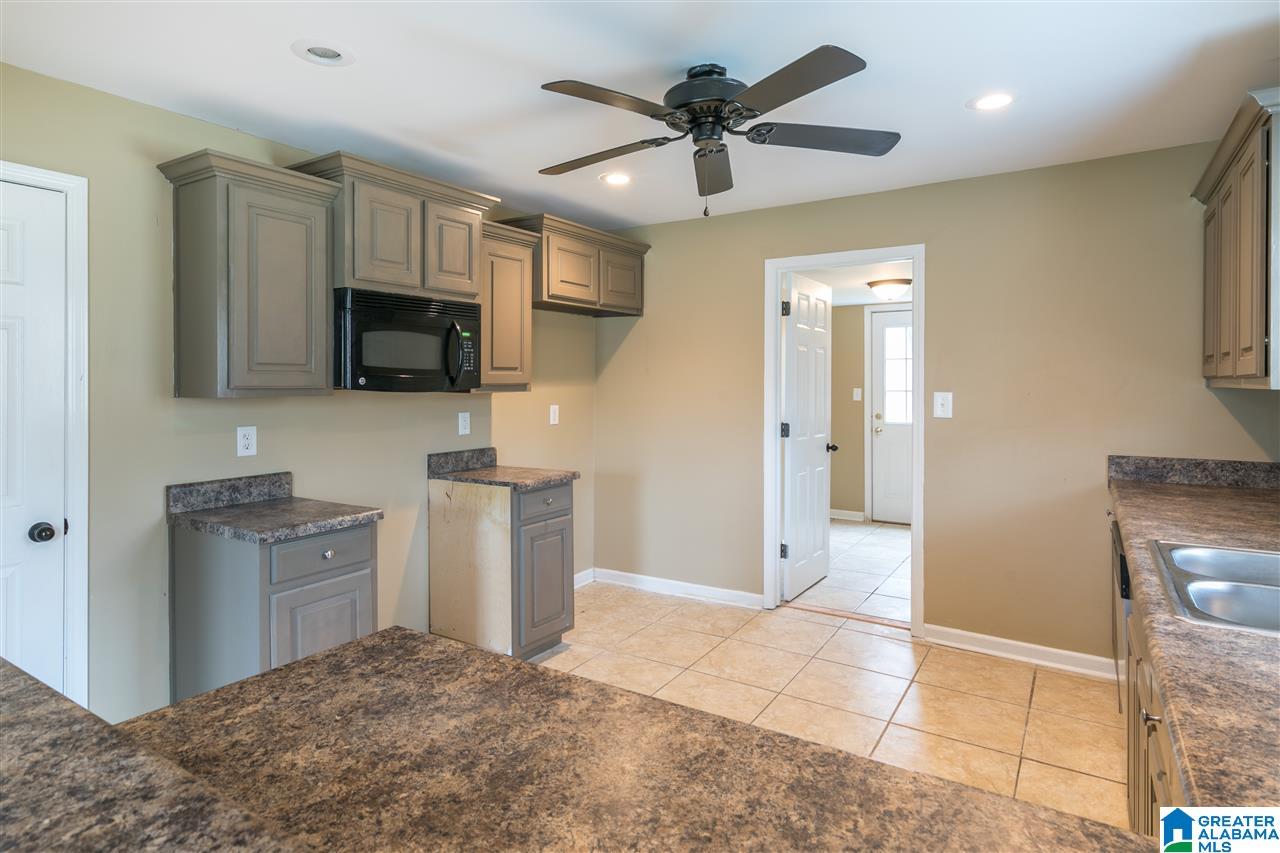 2112 Reed Road Northeast Birmingham, AL 35215 - Photo 12 of 31