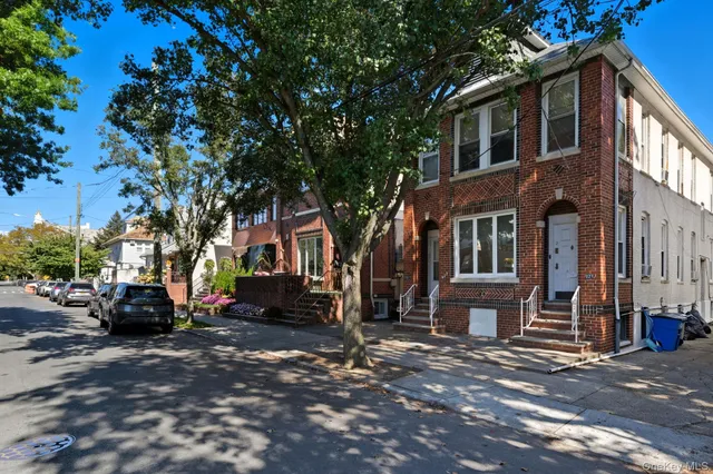 $1,600,000 | 927 East 27th Street | Midwood