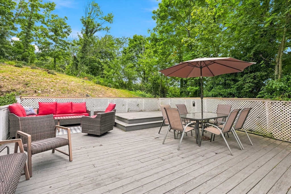 15 Burdett Road Lynn, MA 01904 - Photo 27 of 40