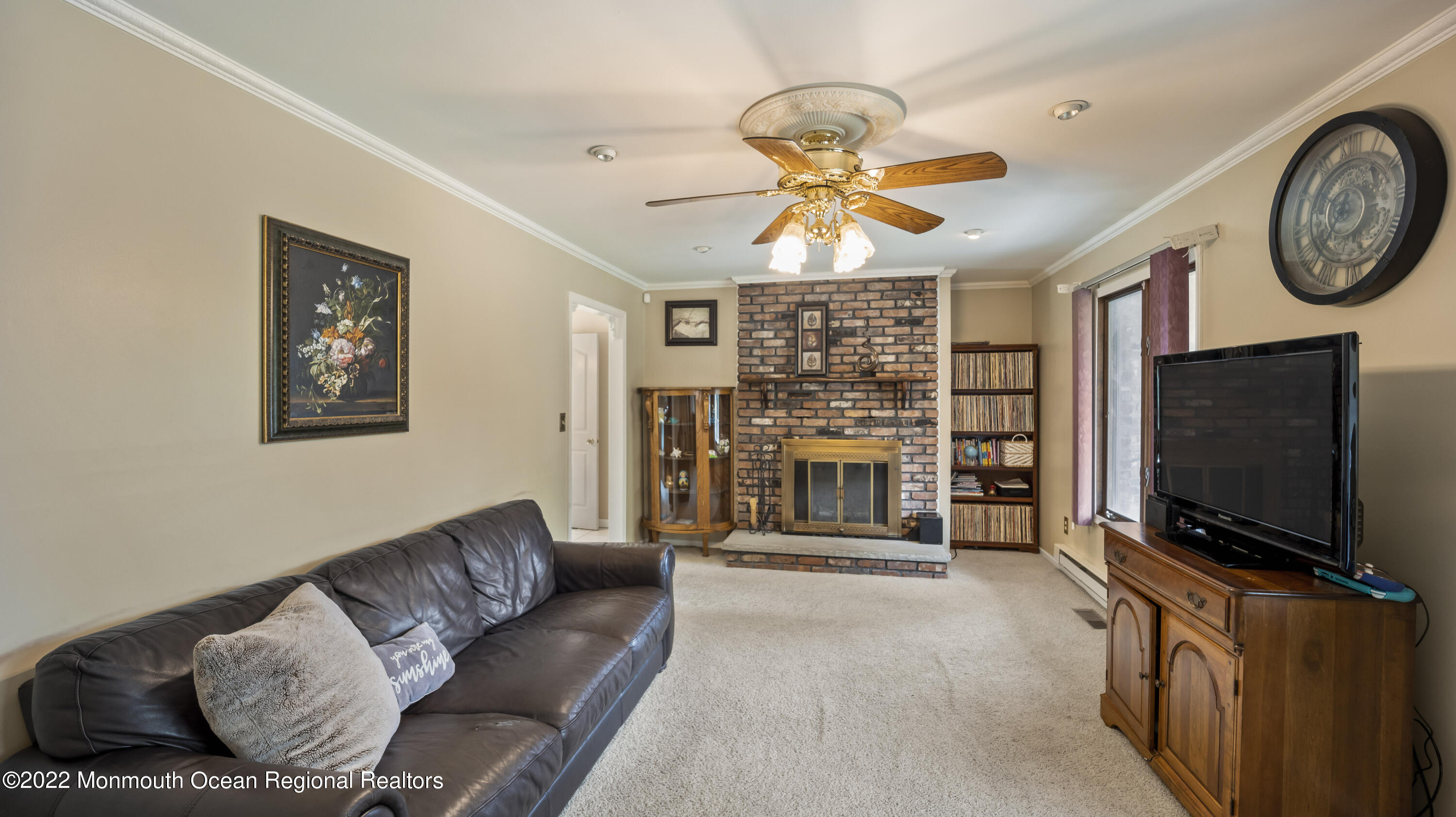 553 Nicholas Road Brick, NJ 08724 - Photo 17 of 36 16 Formal Living