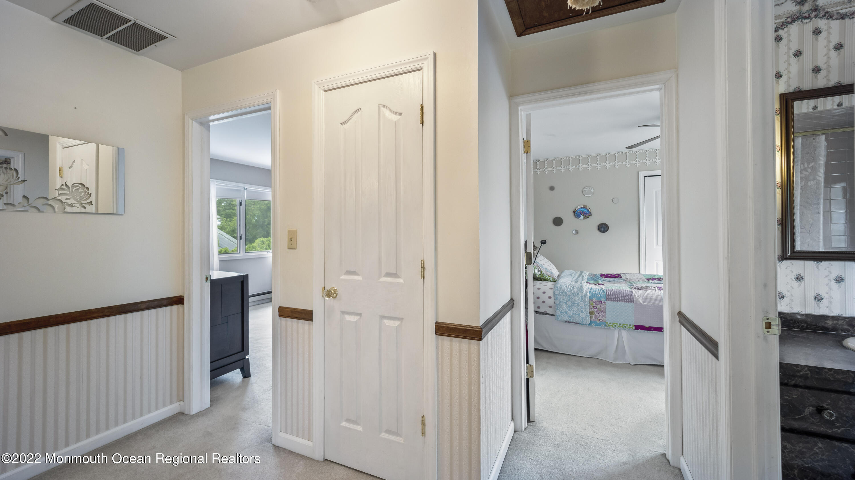 553 Nicholas Road Brick, NJ 08724 - Photo 19 of 36 18 Upstaris Hall