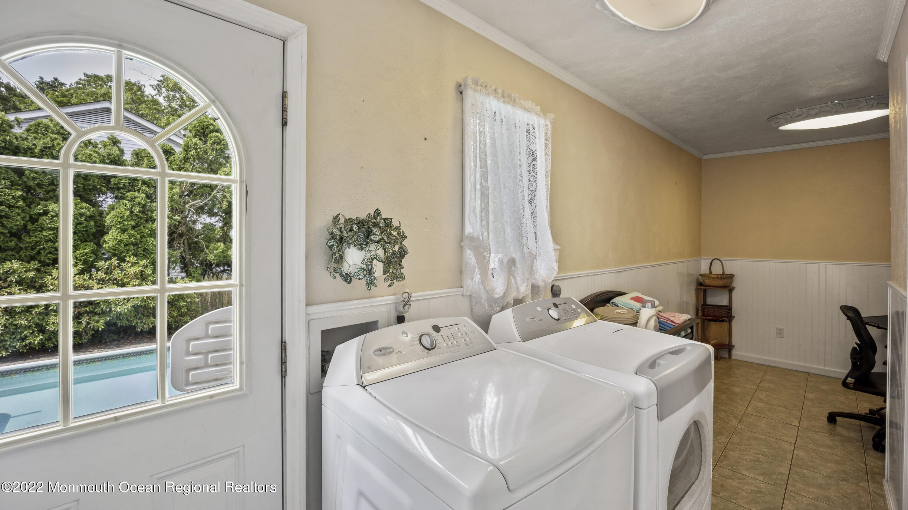 553 Nicholas Road Brick, NJ 08724 - Photo 10 of 36 11 Laundry-Office