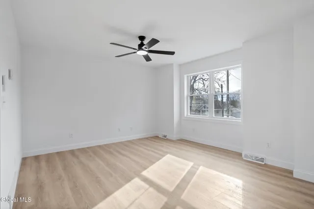 $419,900 | 1049 Laura Street, Rotterdam, NY 12306