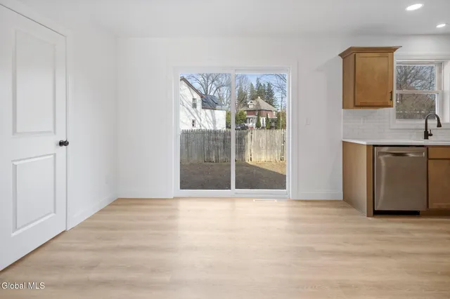 $419,900 | 1049 Laura Street, Rotterdam, NY 12306