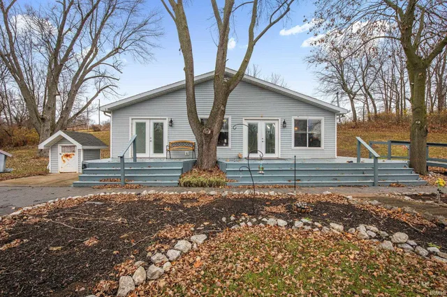 $235,000 | 200 North Mohee Drive, Hartford City, IN 47348