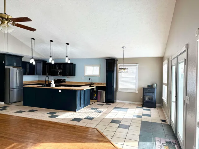 $235,000 | 200 North Mohee Drive, Hartford City, IN 47348