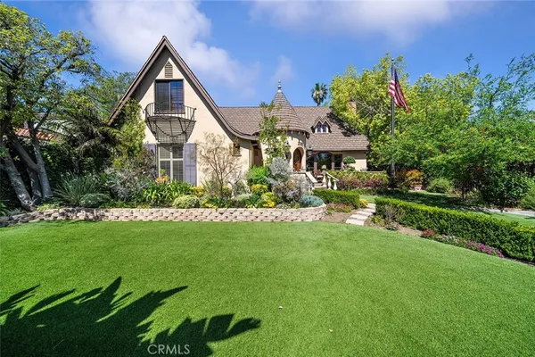 $2,350,000 | 2285 East Orange Grove Boulevard, Pasadena, CA 91104