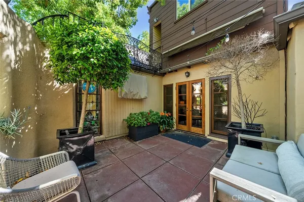 $2,350,000 | 2285 East Orange Grove Boulevard, Pasadena, CA 91104