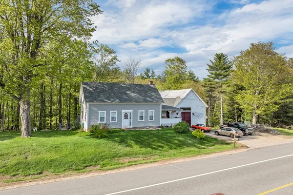 $399,000 | 86 Bearcamp Highway, Tamworth, NH 03886