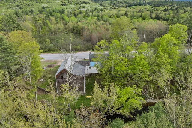 $399,000 | 86 Bearcamp Highway, Tamworth, NH 03886