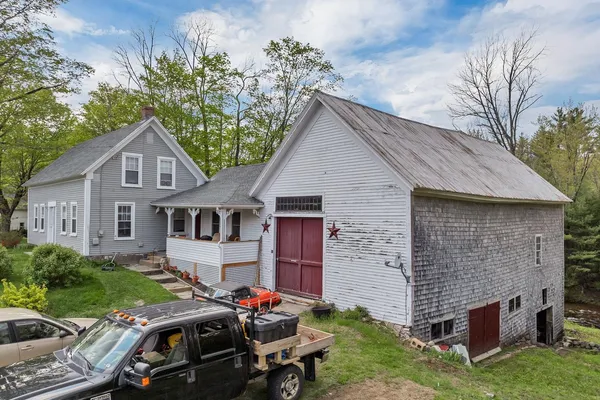 $399,000 | 86 Bearcamp Highway, Tamworth, NH 03886