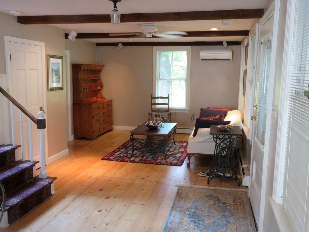 258 Dunstable Road Tyngsboro, MA 01879 - Photo 4 of 14
