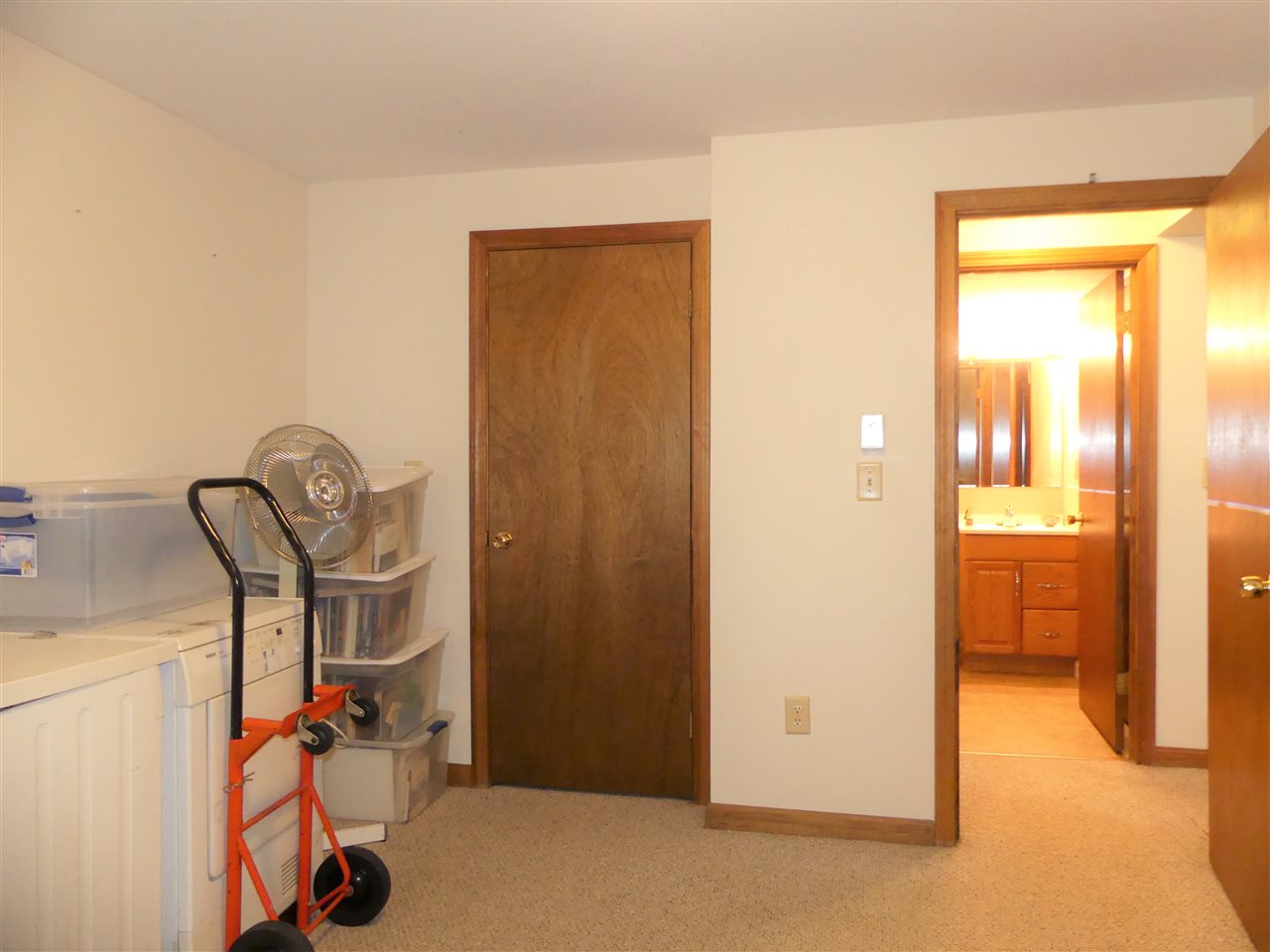 18 Lund Road Nashua, NH 03060 - Photo 24 of 30