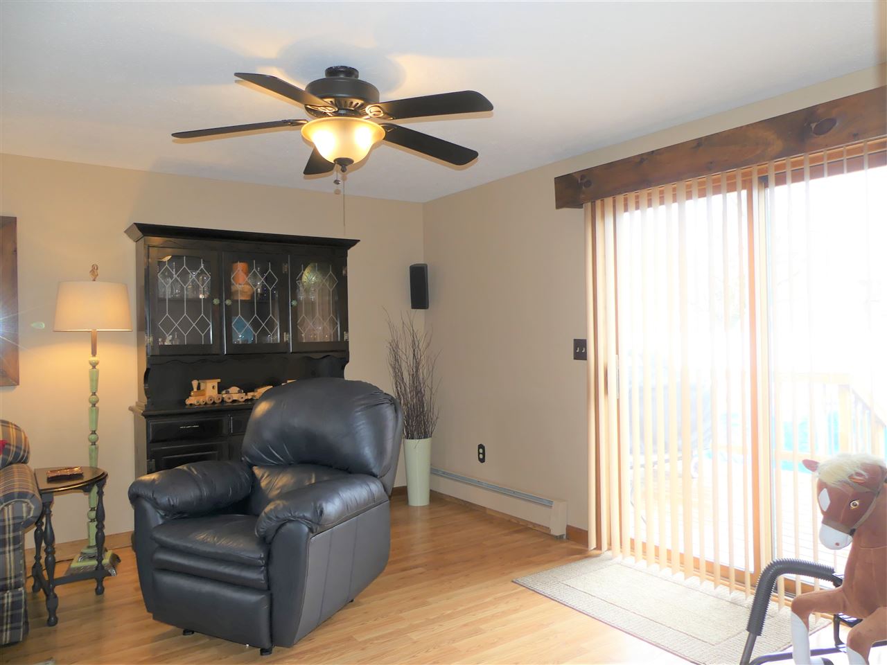 18 Lund Road Nashua, NH 03060 - Photo 8 of 30