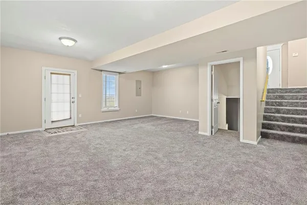 $635,000 | 2090 North 900 Road, Eudora, KS 66025